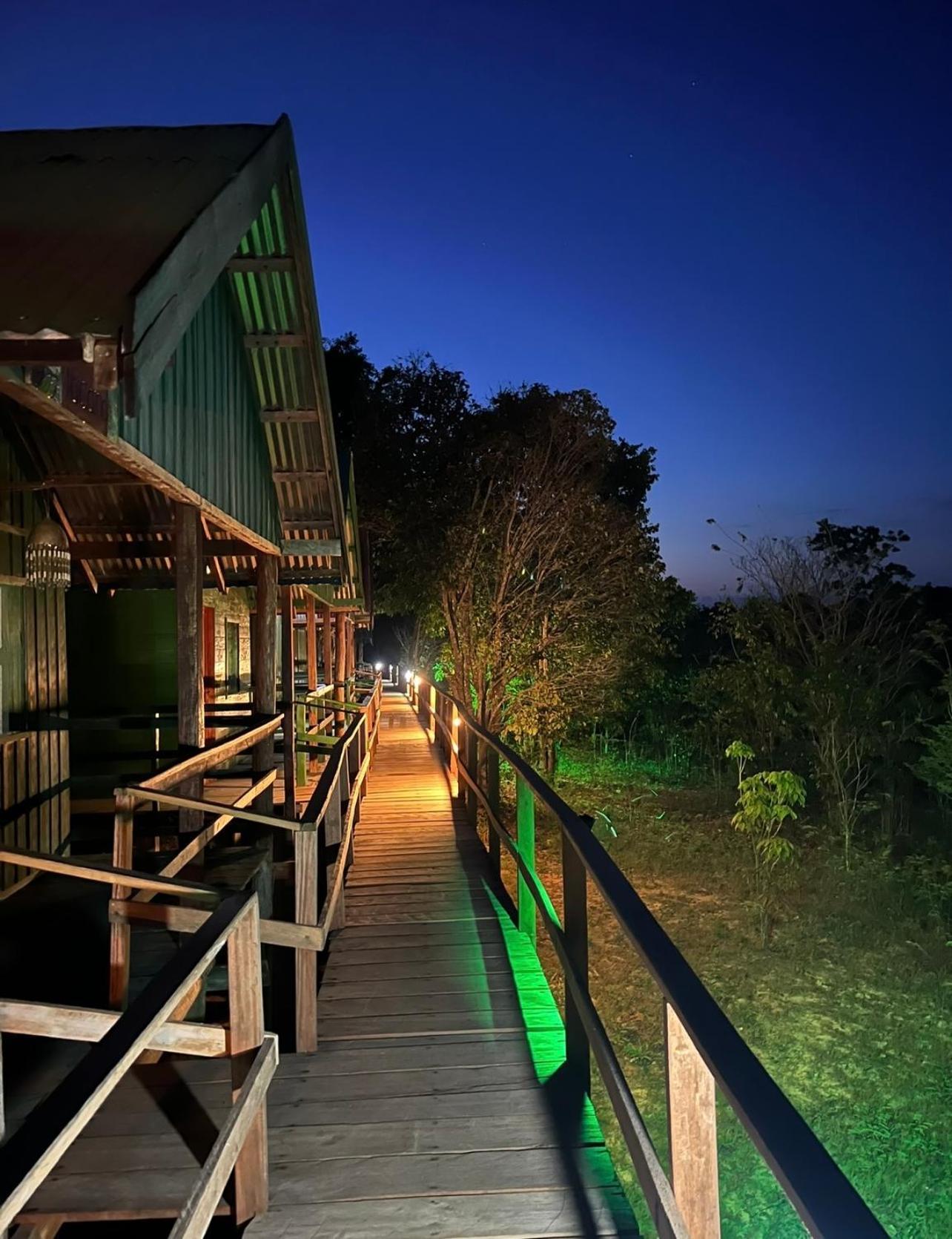 Amazonia Lodge Exxperience Paricatuba 外观 照片